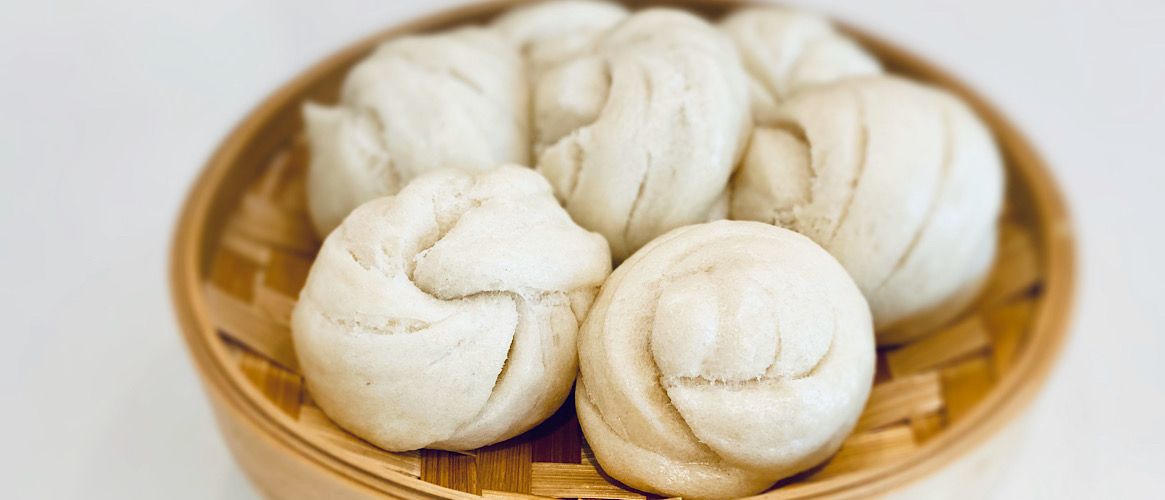 steamed buns / bao