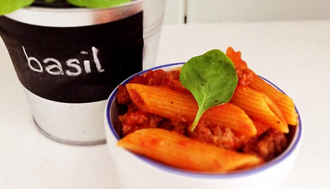 Tomato Sauce Pasta with Basil
