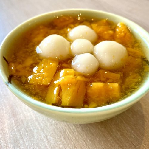Tapioca and Sweet Rice Ball Dessert - Tang Yuan 湯圓